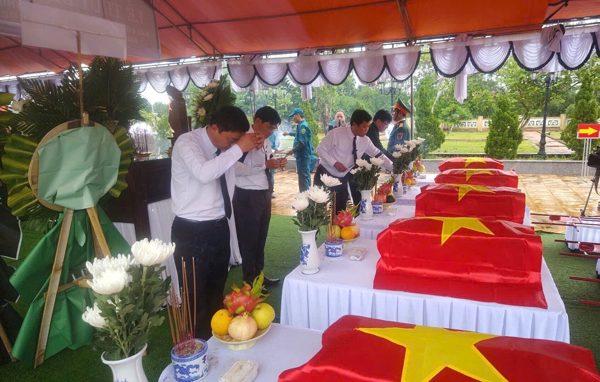Truy điệu 5 hài cốt liệt sĩ được tìm thấy ở núi Hòn Tàu, Đà Nẵng