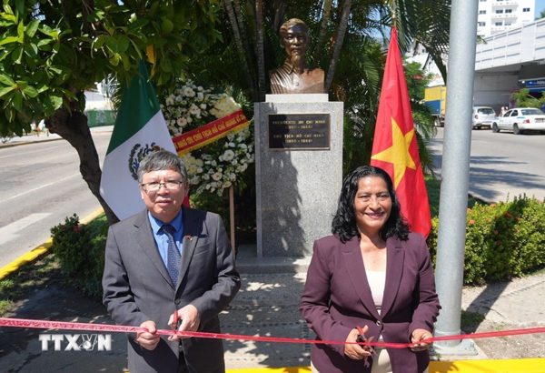 Truyền thông Mexico nhấn mạnh ý nghĩa công trình tôn tạo tượng Chủ tịch Hồ Chí Minh tại Acapulco