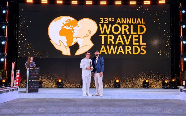 TSTtourist ghi dấu ấn tại World Travel Awards 2026