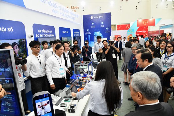 Từ AI đến thiết bị UAV: Công nghệ VNPT hiện diện trong nhiều lĩnh vực