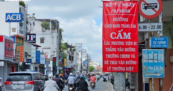 Từ cuối tháng 9, xe từ Cách Mạng Tháng 8 đến ngã tư Bảy Hiền phải rẽ phải