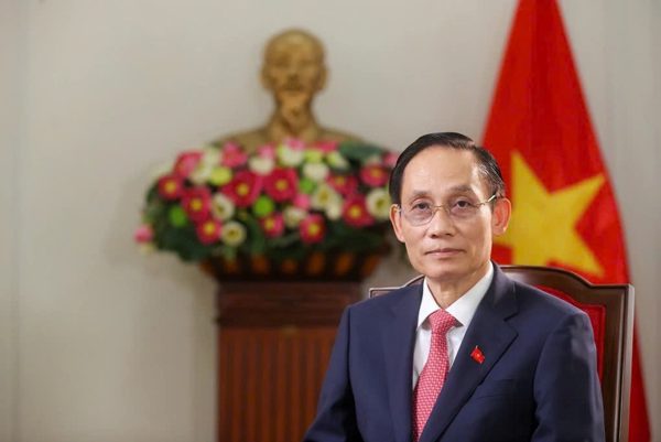 Tư duy mới, cách làm mới trong hợp tác Việt Nam - Nga, Việt Nam - Pháp