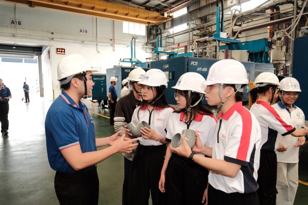 Từ giảng đường đến thực tế: 20 năm SCG Sharing The Dream nâng tầm nhân lực Việt