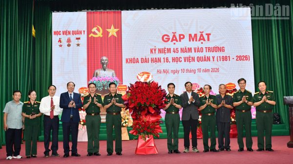 Từ giảng đường đến thực tiễn của người thầy thuốc Quân y