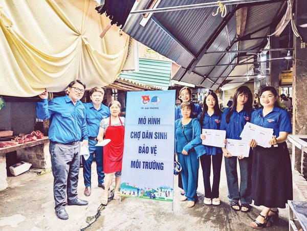 Từ mô hình đến ý thức cộng đồng