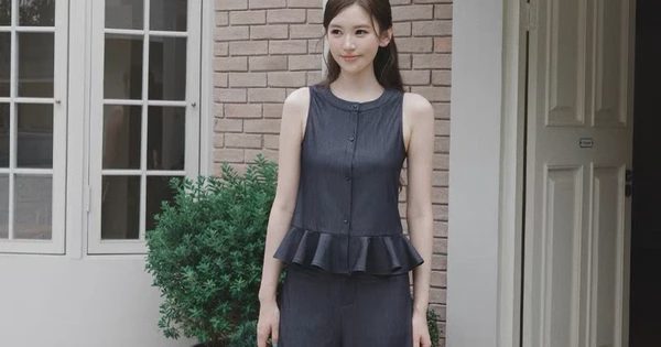 Từ món đồ tối giản đến biểu tượng sang chảnh với áo sát nách