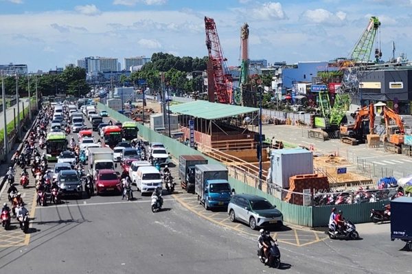 Từ ngày mai, TPHCM phân luồng giao thông, cấm xe loạt đường trung tâm