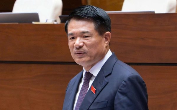 Tự nguyện nhận tội không đồng nghĩa mất quyền bào chữa của bị can, bị cáo
