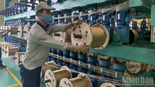 Từ sản xuất, du lịch đến văn phòng – Ba dư địa đầu tư bất động sản