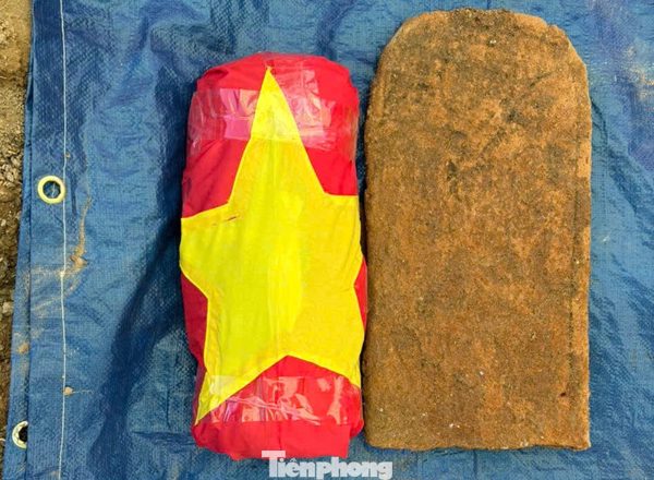 Từ tấm bia mộ khắc chữ ở Lào, hé lộ thông tin liệt sĩ quê Hà Tĩnh