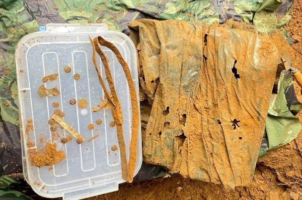 Từ tin báo của người dân, tìm thấy hài cốt liệt sĩ