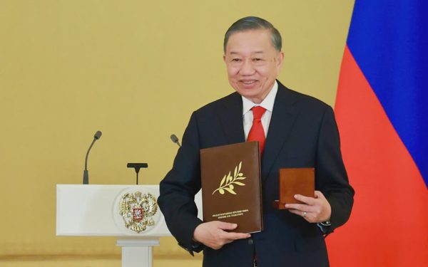 'Từ trải nghiệm lịch sử của mình, Việt Nam kiên trì chính sách đối ngoại độc lập, tự chủ, tự cường, hòa bình, hữu nghị và hợp tác'