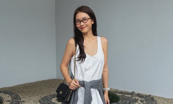 Tủ túi hiệu đa dạng của Khả Ngân