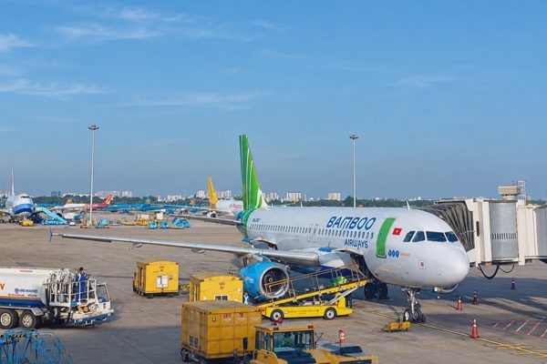 Từ việc Bamboo Airways chỉ còn 1 máy bay, cuộc đua hàng không Việt ra sao?