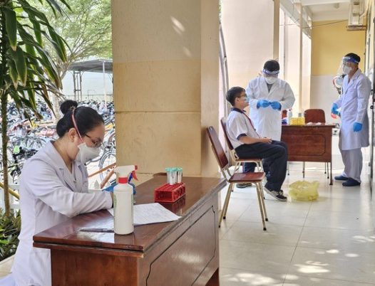 Từ vụ 3 học sinh mắc não mô cầu nguy hiểm: Bác sĩ cảnh báo khẩn