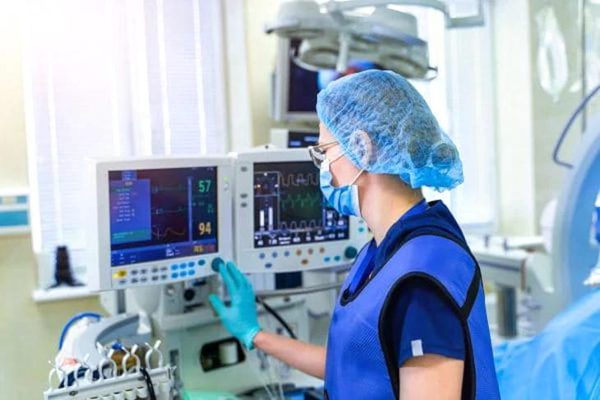 Từ vụ án Công ty Việt Mỹ: Hé lộ thị trường nhập khẩu thiết bị y tế trăm triệu USD