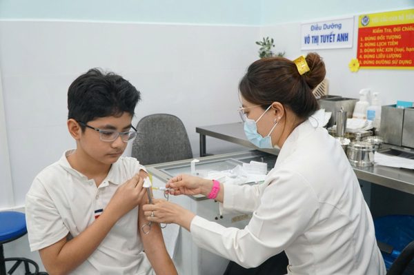 Từ vụ học sinh tử vong vì não mô cầu: Tiêm vaccine có tác dụng bao lâu?