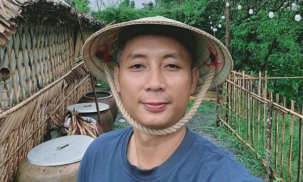 Tuấn Nhà Lá