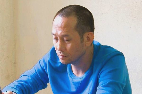 Tuấn "Thần Đèn" chỉ đạo nhân viên hủy chứng từ thu tiền ngoài hóa đơn