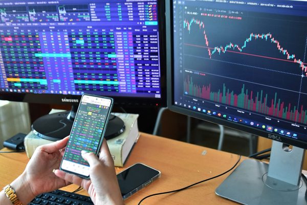 Tuần tới, VN-Index có thể chinh phục ngưỡng 1.900 điểm?