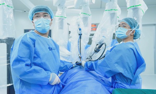 Tức ngực từng cơn là dấu hiệu bệnh gì?