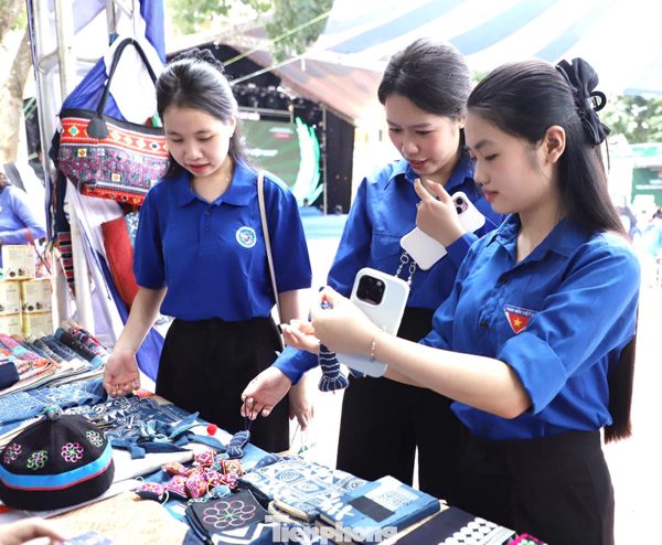 Tuổi trẻ lan tỏa sắc màu khởi nghiệp