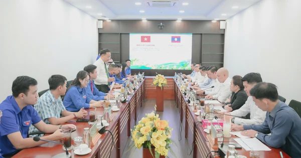 Tuổi trẻ VRG góp sức vun đắp tình hữu nghị Việt - Lào