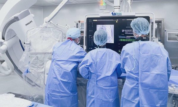 Tưởng chóng mặt do tuổi già hóa loạn nhịp tim