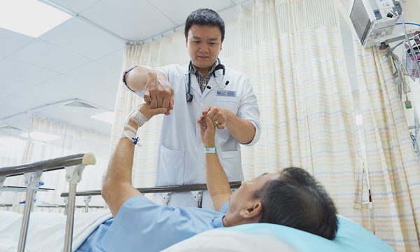 Tưởng rối loạn tiền đình hóa vỡ túi phình trong não