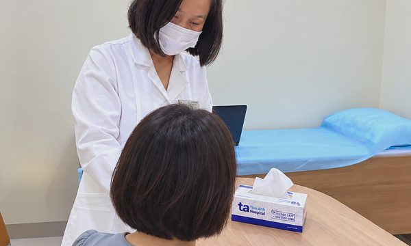 Tưởng viêm họng hóa bệnh lậu