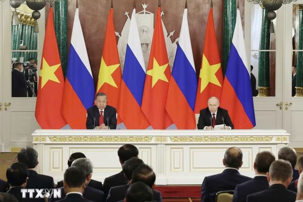 Tuyên bố chung về việc củng cố hơn nữa Quan hệ Đối tác Chiến lược toàn diện Việt Nam-Nga trong giai đoạn mới