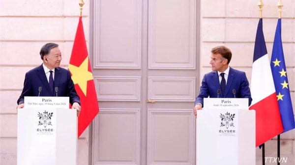 Tuyên bố chung về việc thúc đẩy triển khai khuôn khổ Đối tác chiến lược toàn diện Việt Nam-Pháp