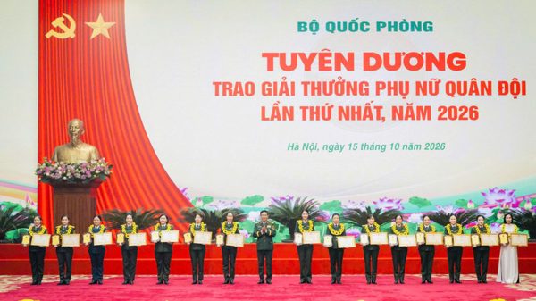 Tuyên dương 79 tập thể, cá nhân nhận Giải thưởng Phụ nữ Quân đội lần thứ nhất