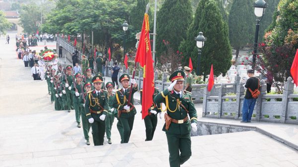 Tuyên Quang tổ chức Lễ truy điệu và an táng hài cốt liệt sĩ