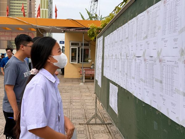 Tuyển sinh lớp 10: Lo tìm điểm khuyến khích