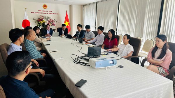 Tuyên truyền, phổ biến và giải đáp pháp luật cho cộng đồng người Việt tại Osaka (Nhật Bản)