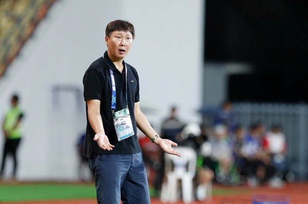 Tuyển Việt Nam đấu Thái Lan: Dễ mà khó cho HLV Kim Sang Sik