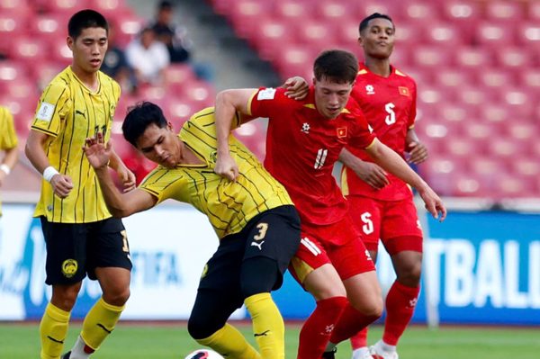 Tuyển Việt Nam khép lại hành trình đáng quên tại FIFA ASEAN Cup