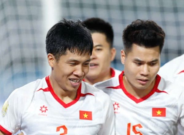 Tuyển Việt Nam nhận tin dữ trước FIFA ASEAN Cup