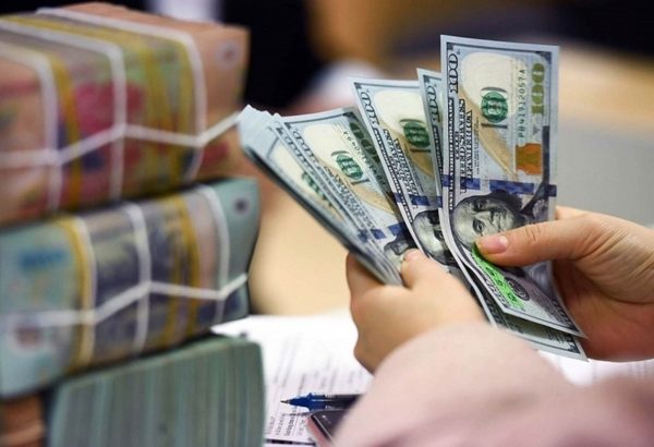 Tỷ giá trung tâm tiếp tục lập đỉnh mới