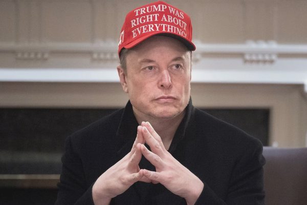 Tỷ phú Elon Musk bắt đầu “mở hầu bao” cho bầu cử giữa kỳ Mỹ