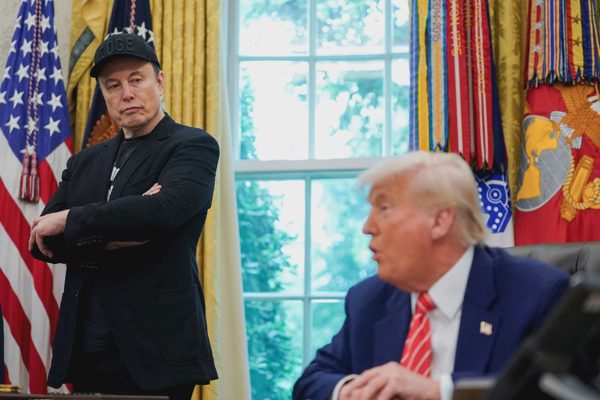 Tỷ phú Elon Musk hiến kế giúp Mỹ giải quyết nợ công