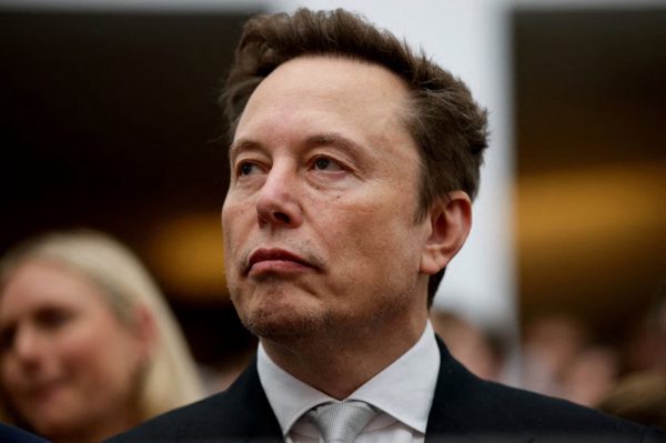 Tỷ phú Elon Musk trở thành 'nhân tố bí ẩn' trong chính sách đối ngoại Mỹ nhờ sở hữu Starlink