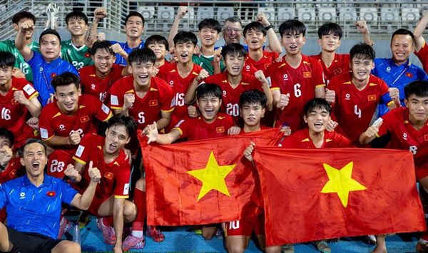 U17 Việt Nam thua đậm trận đầu trong chuyến du đấu Hàn Quốc