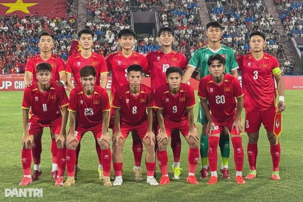 U20 Việt Nam 0-0 U20 Iran (hiệp 1): Quyết tâm ngay từ phút đầu