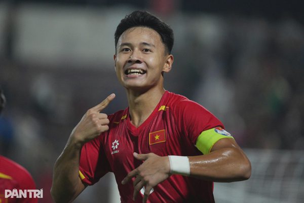 U20 Việt Nam 1-0 U20 Iran (hiệp 1): Vỡ òa vì bàn mở tỷ số