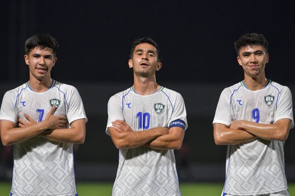 U23 Uzbekistan chơi thiếu người vẫn thắng dễ trước trận gặp U23 Việt Nam