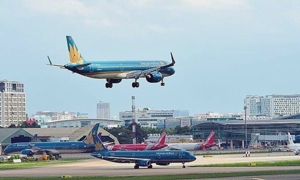 UAV, diều vẫn uy hiếp máy bay ở Tân Sơn Nhất
