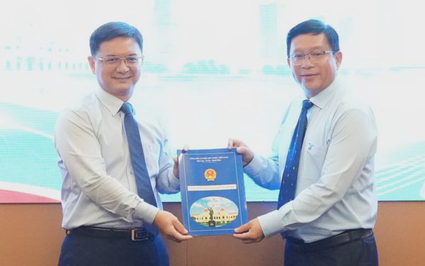 UBND TP.HCM bổ nhiệm PGS.TS Lê Tuấn Anh làm Hiệu trưởng Trường đại học Thủ Dầu Một