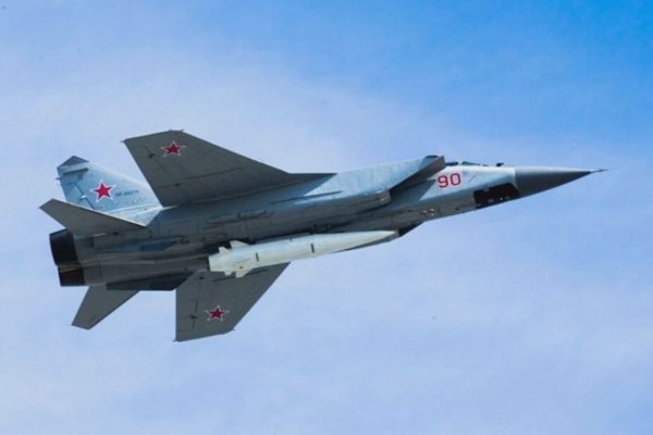 Ukraine bóc tách chi tiết "vũ khí không thể đánh chặn" của Nga